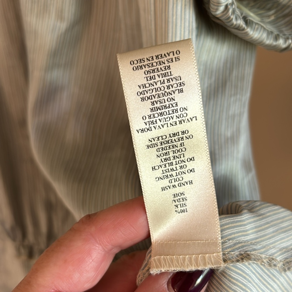 John Varvatos Converse Silk Blouse - Picture 4 of 6